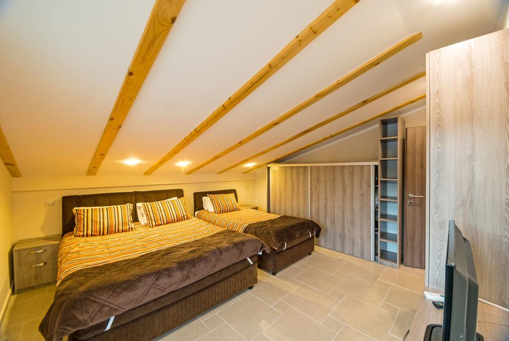Apartments Twins ヘルツェグ・ノヴィ 部屋 写真